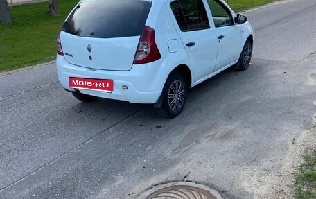 Renault Sandero I, 2014 год, 325 000 рублей, 4 фотография