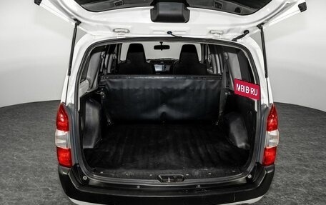 Toyota Probox I, 2019 год, 1 135 000 рублей, 15 фотография