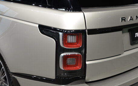 Land Rover Range Rover IV рестайлинг, 2019 год, 5 740 000 рублей, 9 фотография