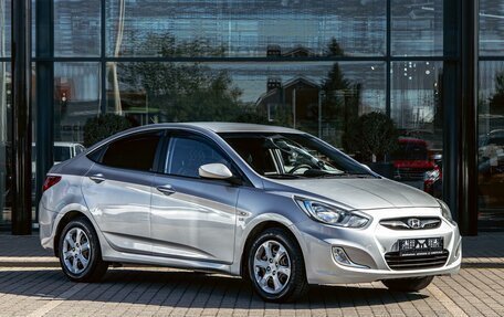 Hyundai Solaris II рестайлинг, 2014 год, 725 000 рублей, 3 фотография
