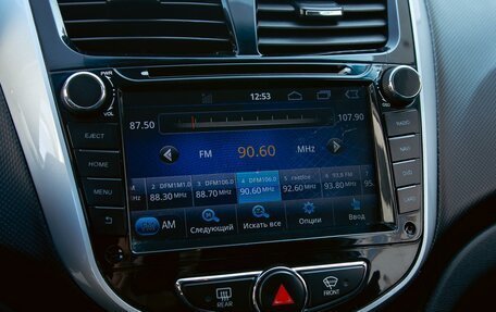 Hyundai Solaris II рестайлинг, 2014 год, 725 000 рублей, 14 фотография