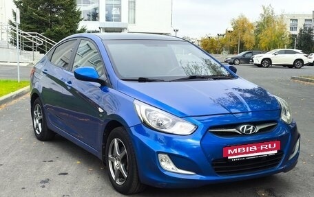 Hyundai Solaris II рестайлинг, 2014 год, 699 000 рублей, 23 фотография