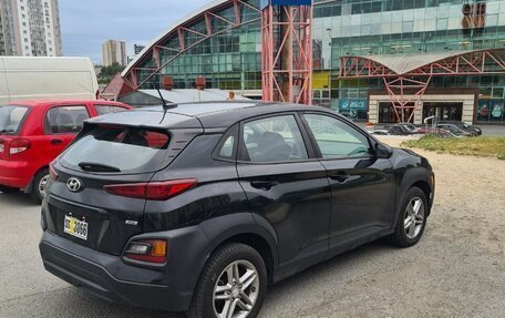 Hyundai Kona I, 2018 год, 1 850 000 рублей, 2 фотография