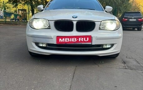 BMW 1 серия, 2011 год, 710 000 рублей, 6 фотография