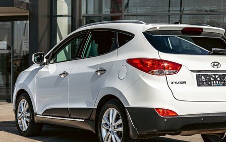Hyundai ix35 I рестайлинг, 2013 год, 995 000 рублей, 8 фотография