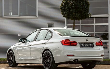 BMW 3 серия, 2017 год, 1 845 000 рублей, 10 фотография