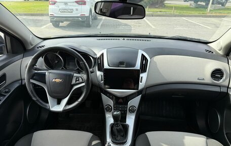 Chevrolet Cruze II, 2013 год, 825 000 рублей, 11 фотография