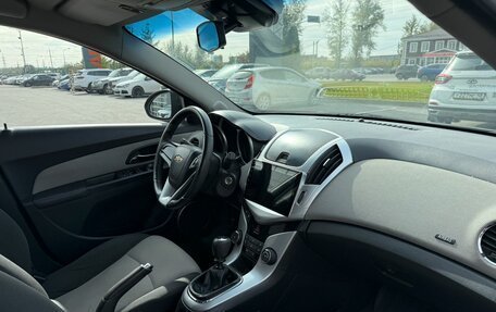 Chevrolet Cruze II, 2013 год, 825 000 рублей, 9 фотография