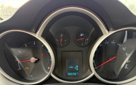 Chevrolet Cruze II, 2013 год, 825 000 рублей, 12 фотография