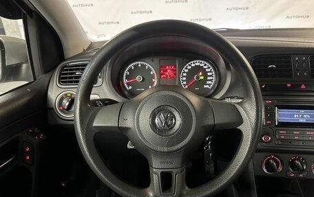 Volkswagen Polo VI (EU Market), 2013 год, 790 000 рублей, 18 фотография