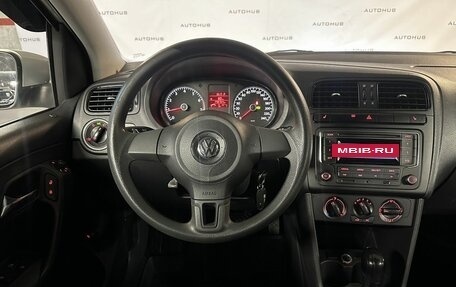 Volkswagen Polo VI (EU Market), 2013 год, 790 000 рублей, 17 фотография