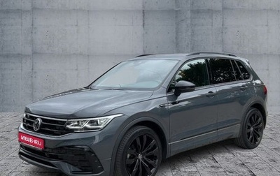 Volkswagen Tiguan II, 2022 год, 3 800 000 рублей, 1 фотография