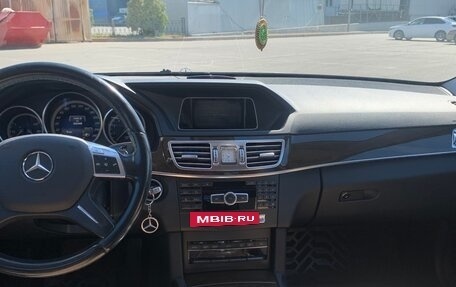 Mercedes-Benz E-Класс, 2013 год, 1 600 000 рублей, 8 фотография