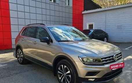 Volkswagen Tiguan II, 2020 год, 3 350 000 рублей, 2 фотография