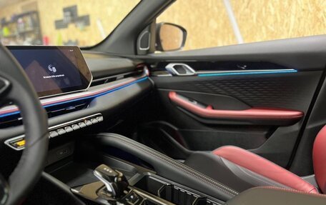 Geely Coolray I, 2023 год, 2 200 000 рублей, 6 фотография