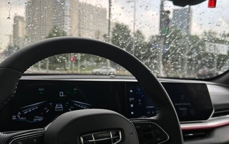 Geely Coolray I, 2023 год, 2 200 000 рублей, 5 фотография