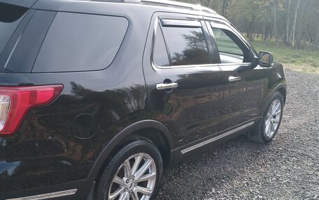 Ford Explorer VI, 2018 год, 2 800 000 рублей, 12 фотография
