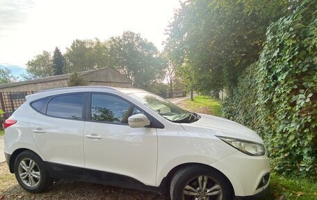 Hyundai ix35 I рестайлинг, 2012 год, 950 000 рублей, 7 фотография