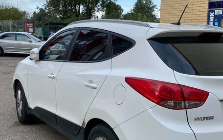 Hyundai ix35 I рестайлинг, 2012 год, 950 000 рублей, 3 фотография