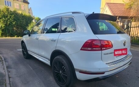 Volkswagen Touareg III, 2015 год, 2 350 000 рублей, 7 фотография