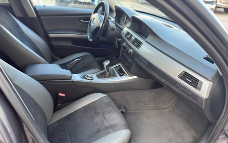 BMW 3 серия, 2008 год, 695 000 рублей, 15 фотография