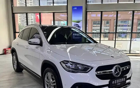 Mercedes-Benz GLA, 2022 год, 2 470 000 рублей, 2 фотография