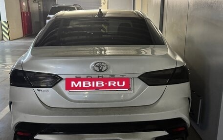 Toyota Camry, 2019 год, 2 600 000 рублей, 3 фотография