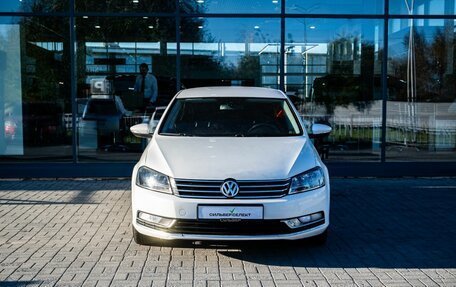 Volkswagen Passat B7, 2011 год, 900 000 рублей, 3 фотография