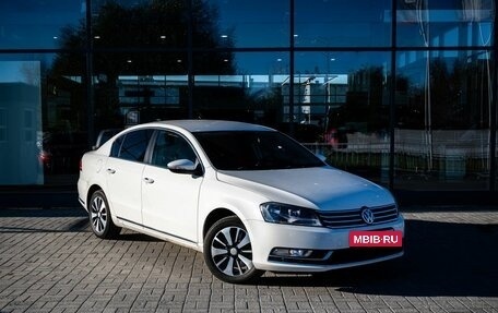 Volkswagen Passat B7, 2011 год, 900 000 рублей, 5 фотография