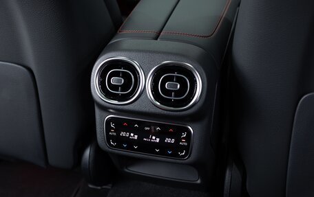 Mercedes-Benz GLC AMG, 2025 год, 11 790 000 рублей, 28 фотография