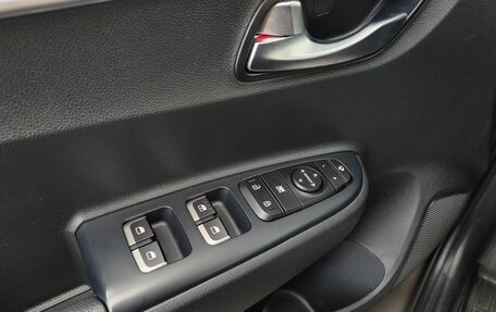 KIA Rio IV, 2021 год, 1 725 000 рублей, 10 фотография