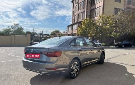 Volkswagen Jetta VII, 2021 год, 2 100 000 рублей, 2 фотография