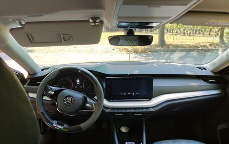 Skoda Octavia IV, 2021 год, 2 450 000 рублей, 8 фотография