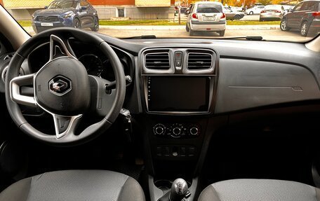 Renault Logan II, 2018 год, 1 000 000 рублей, 14 фотография