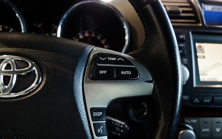 Toyota Highlander III, 2012 год, 2 100 000 рублей, 17 фотография