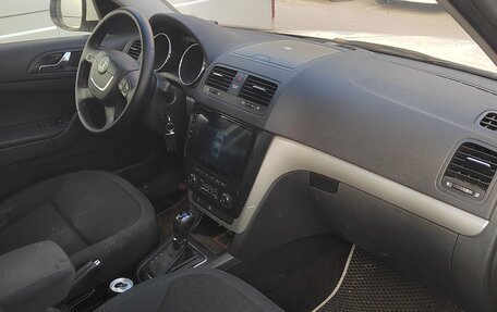 Skoda Yeti I рестайлинг, 2012 год, 1 000 000 рублей, 1 фотография