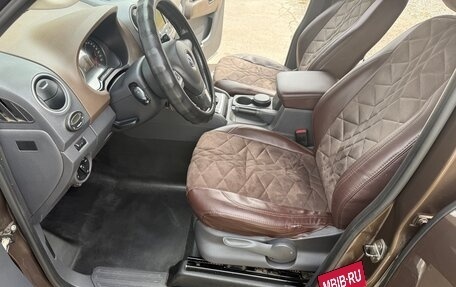 Volkswagen Amarok I рестайлинг, 2013 год, 2 150 000 рублей, 21 фотография