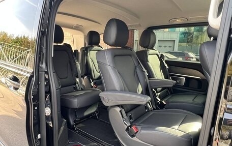 Mercedes-Benz V-Класс, 2025 год, 14 900 000 рублей, 14 фотография