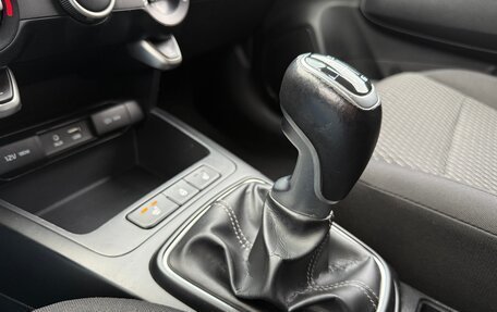 KIA Rio IV, 2017 год, 1 050 000 рублей, 13 фотография