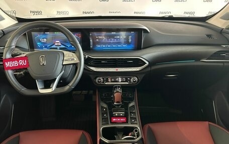 FAW Bestune T77, 2023 год, 1 820 000 рублей, 7 фотография