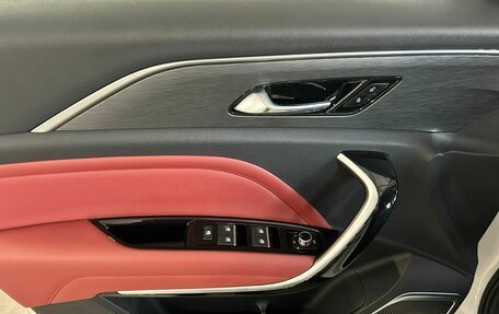 FAW Bestune T77, 2023 год, 1 820 000 рублей, 13 фотография