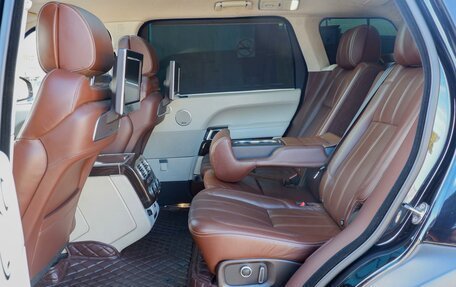 Land Rover Range Rover IV рестайлинг, 2015 год, 5 250 000 рублей, 11 фотография