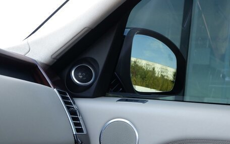 Land Rover Range Rover IV рестайлинг, 2015 год, 5 250 000 рублей, 26 фотография