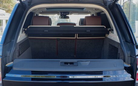 Land Rover Range Rover IV рестайлинг, 2015 год, 5 250 000 рублей, 38 фотография