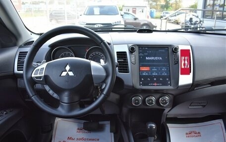 Mitsubishi Outlander III рестайлинг 3, 2011 год, 999 000 рублей, 16 фотография