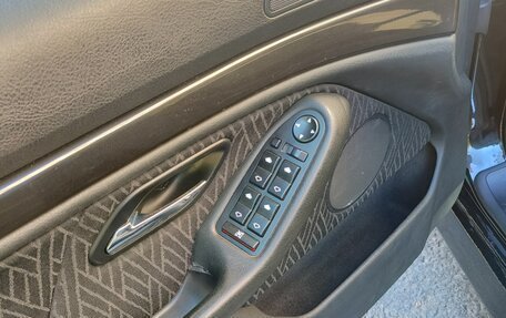 BMW 5 серия, 2002 год, 829 000 рублей, 16 фотография