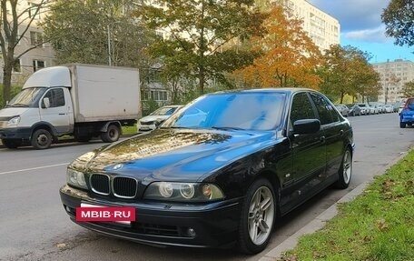 BMW 5 серия, 2002 год, 829 000 рублей, 12 фотография