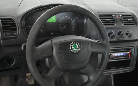 Skoda Fabia II, 2011 год, 359 000 рублей, 9 фотография