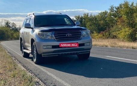 Toyota Land Cruiser 200, 2008 год, 2 850 000 рублей, 21 фотография
