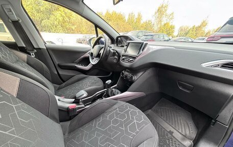 Peugeot 2008 II, 2014 год, 690 000 рублей, 15 фотография
